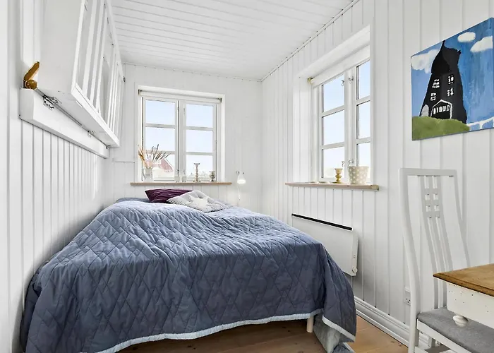 Tatil Evi Lovely In With Sauna Hjørring
